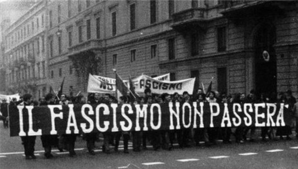 https://jornalorebate.com.br/18-10/fascismo.jpg