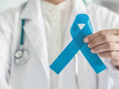 Novembro Azul: câncer não é único problema na próstata; especialistas alertam para outras doenças